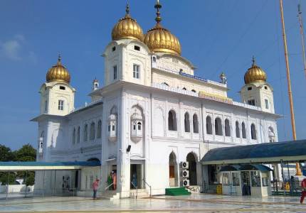 Punjab Gurudwara Heritage & Blessings Tour