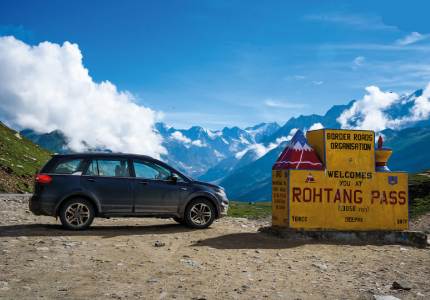 Himalayan Tour: Shimla Manali Dharamshala Dalhousie Chandigarh