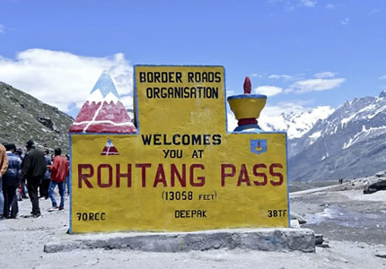 Valley of Dreams: Chandigarh Manali Adventure