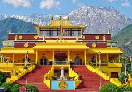 Amritsar to Dalai Land Escape: Dharamshala Tour